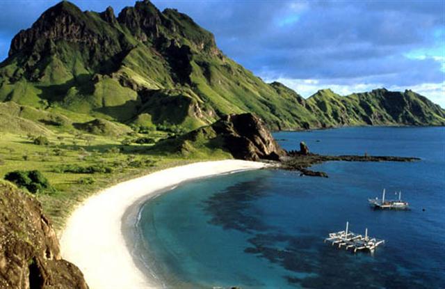 8 Nights Bali, Gili Islands, & Lombok SUP Holiday Tour image